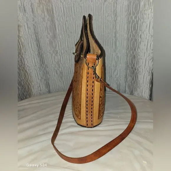 Vintage tooled leather Med. bag 14" - Picture 5 of 16